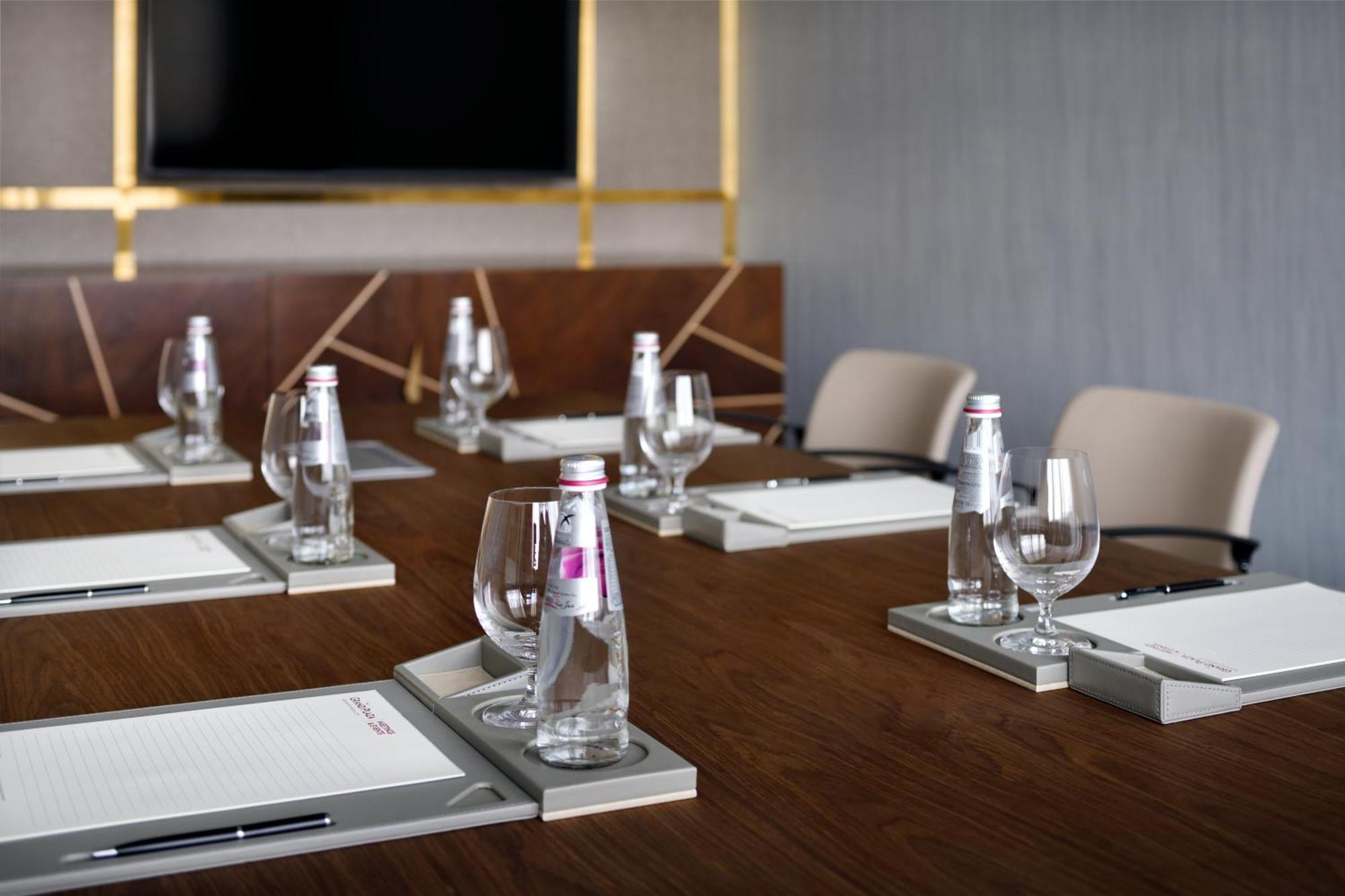迪拜瑞享大广场酒店 外观 照片 Meeting room