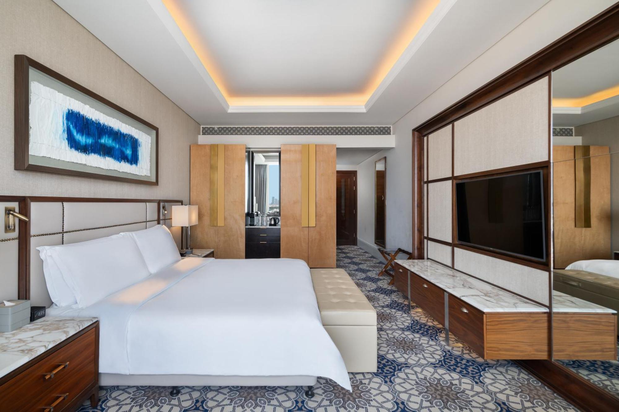 迪拜瑞享大广场酒店 外观 照片 A bedroom at the hotel
